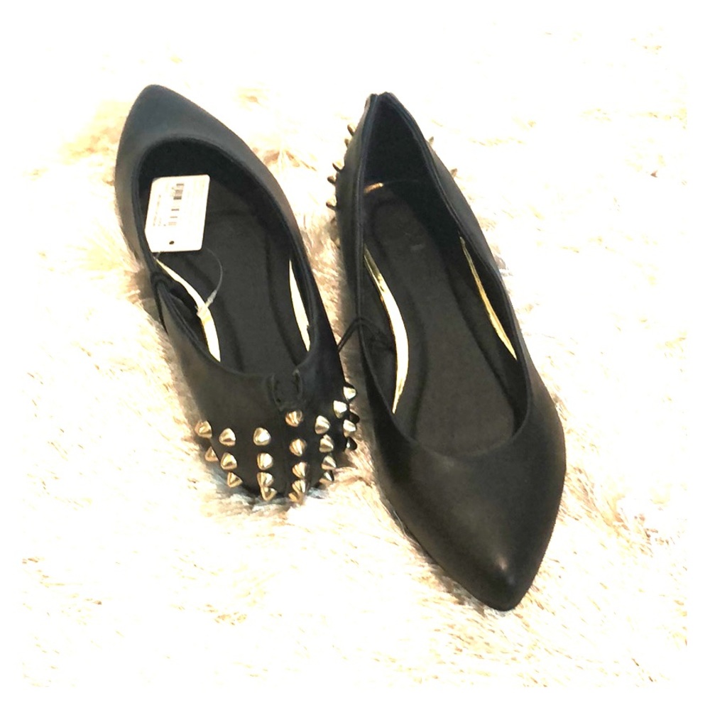 NWT Forever 21 black spiked heel flats 6